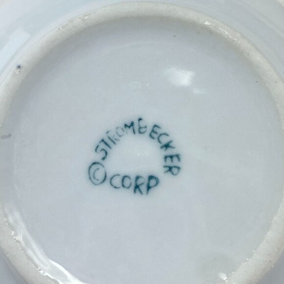 Vintage Strombecker Pretend Play Mini Dish Set 32 Pcs With Floral Design - Picture 10 of 12